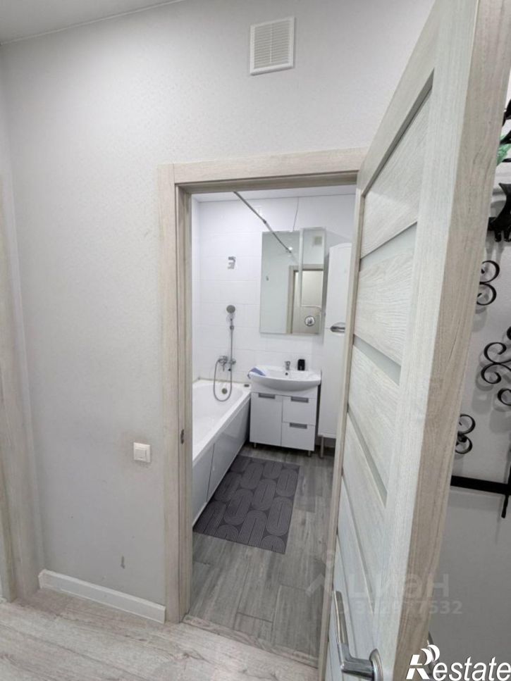 2-комн квартира ул Мельникайте, 38,  д. 38