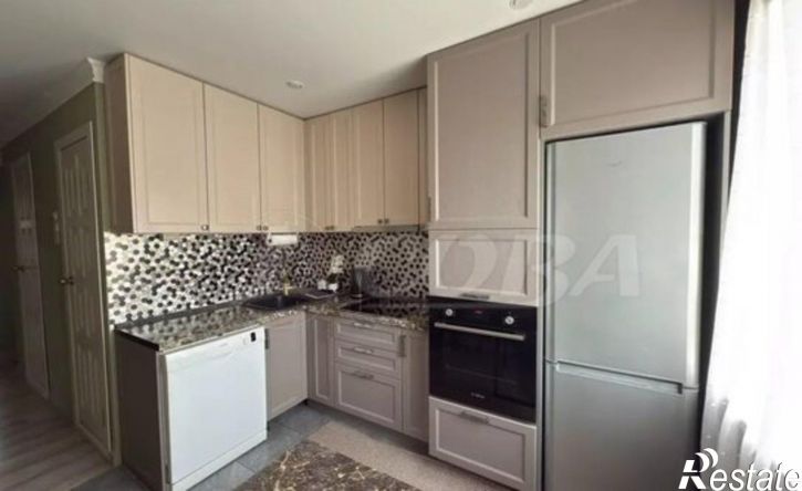 4-комн квартира ул Ставропольская, 11а,  д. 11а
