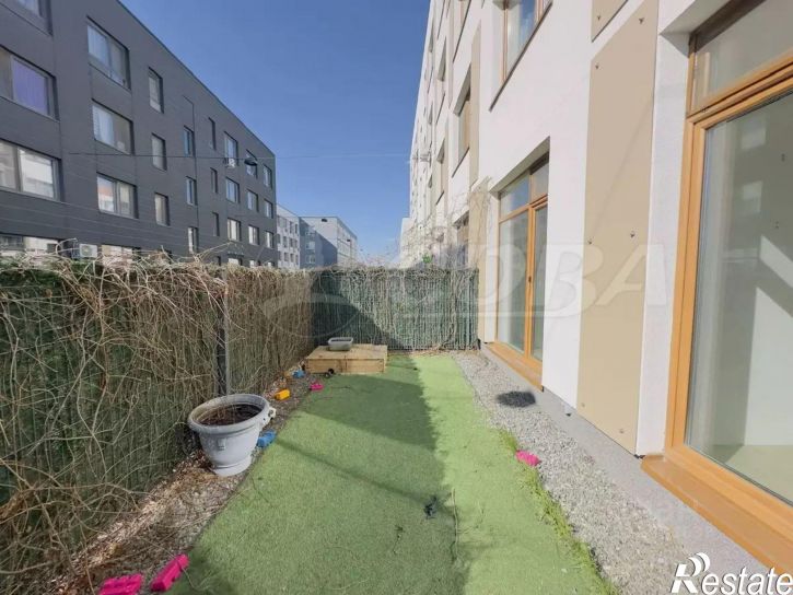 2-комн квартира ул Стройотрядовская, 10,  д. 10
