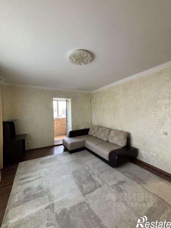 1-комн квартира ул Евгения Богдановича, 8,  д. 8