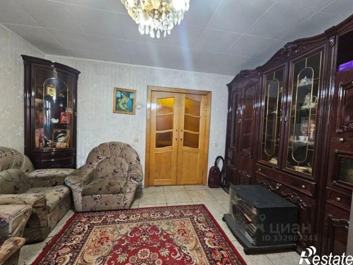 4-комн квартира ул Ставропольская, 8,  д. 8