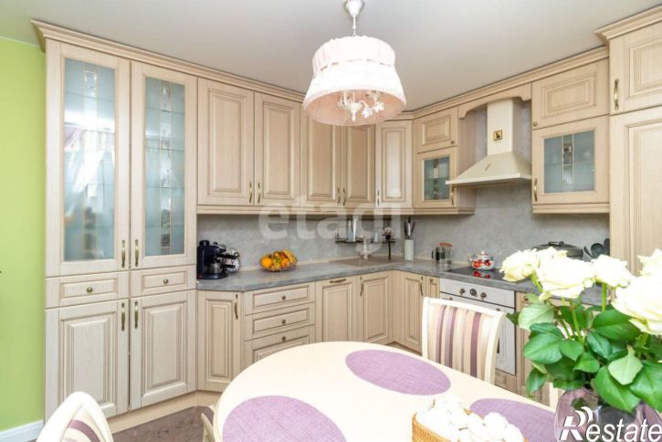 3-комн квартира ул Голышева, 5,  д. 5