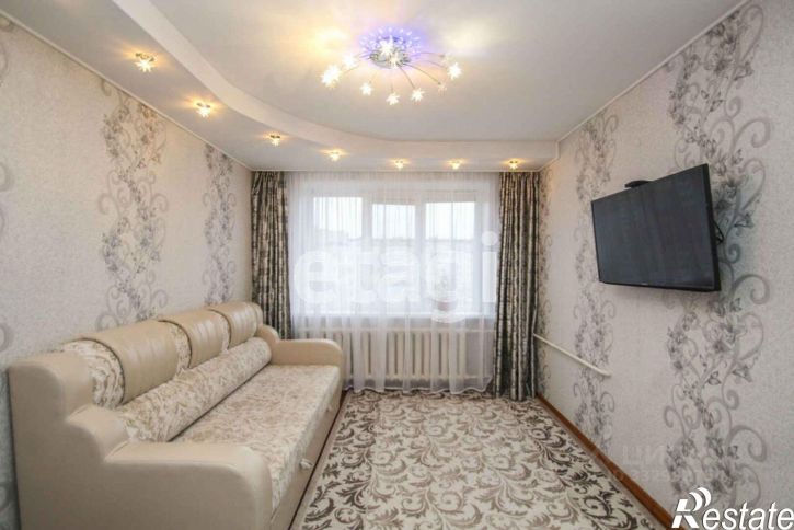 3-комн квартира ул Домостроителей, 10,  д. 10