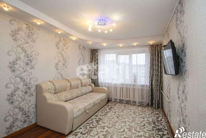 3-комн квартира ул Домостроителей, 10,  д. 10