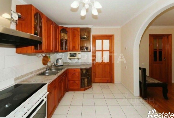 5-комн квартира ул Болотникова, 11,  д. 11