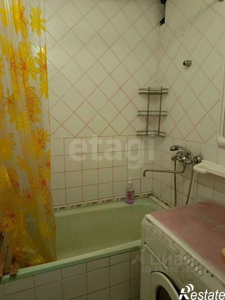 3-комн квартира ул Красина, 8,  д. 8