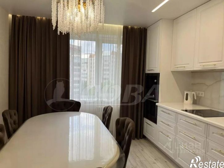 3-комн квартира ул Мельникайте, 122,  д. 122
