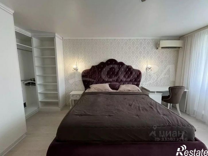 3-комн квартира ул Мельникайте, 122,  д. 122