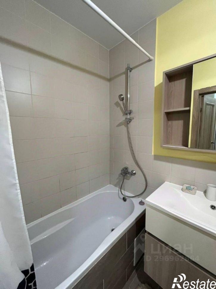 1-комн квартира ул Мельникайте, 138а,  д. 138а