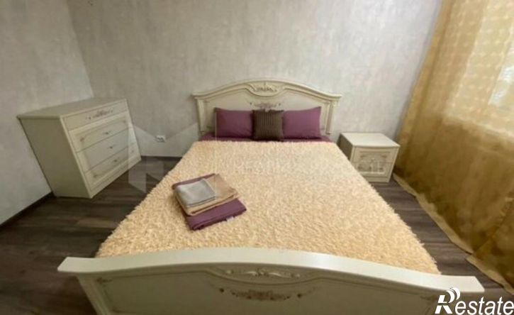 3-комн квартира ул Ялуторовская, 12,  д. 12