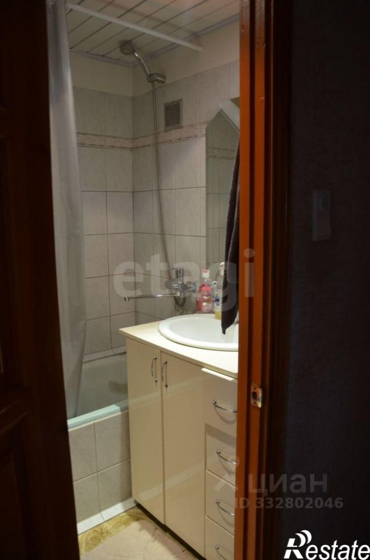 3-комн квартира ул Монтажников, 11,  д. 11