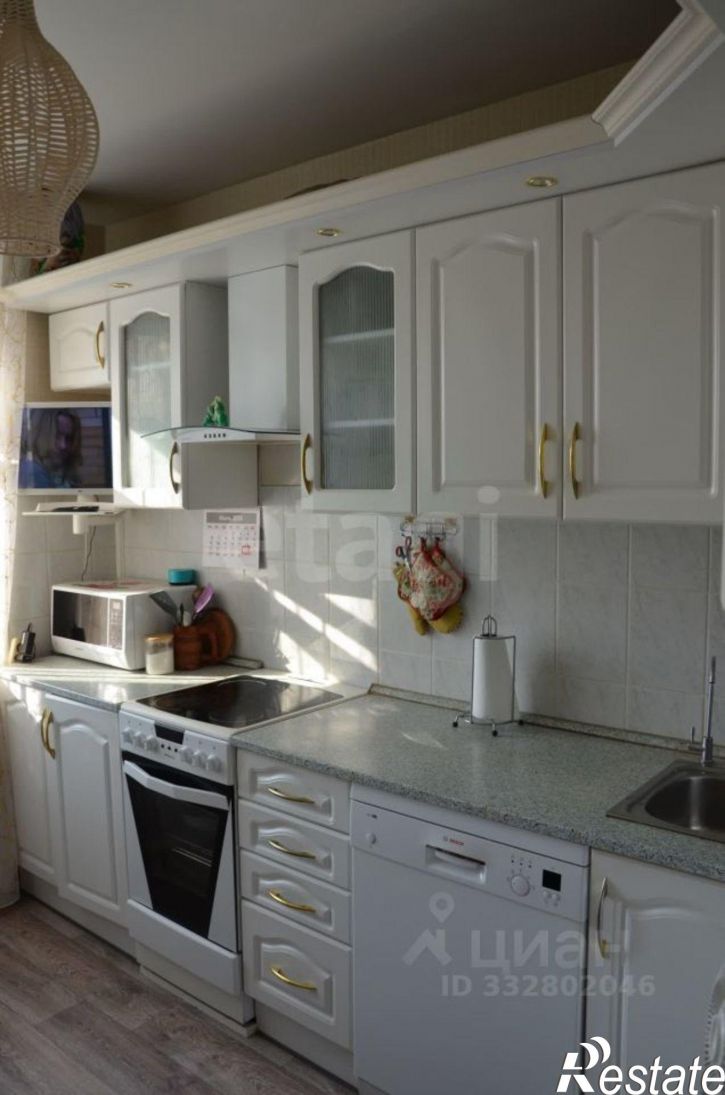 3-комн квартира ул Монтажников, 11,  д. 11
