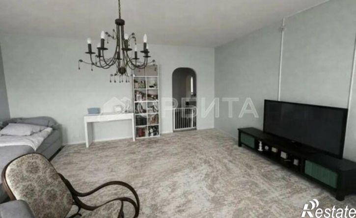 4-комн квартира ул Муравленко, 5,  д. 5