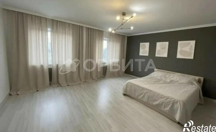 4-комн квартира ул Муравленко, 5,  д. 5