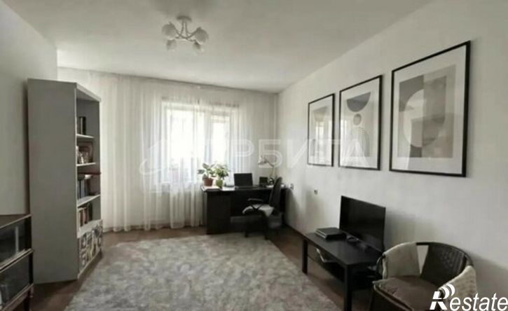 4-комн квартира ул Муравленко, 5,  д. 5