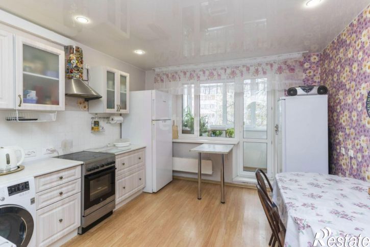 3-комн квартира ул Моторостроителей, 14,  д. 14