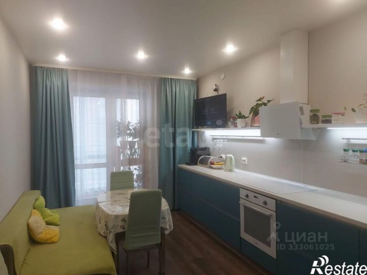 3-комн квартира ул Мельникайте, 30 3,  д. 30 3,  к. 3