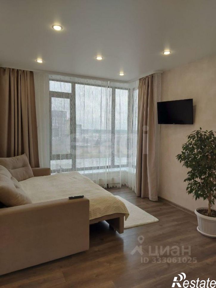 3-комн квартира ул Мельникайте, 30 3,  д. 30 3,  к. 3