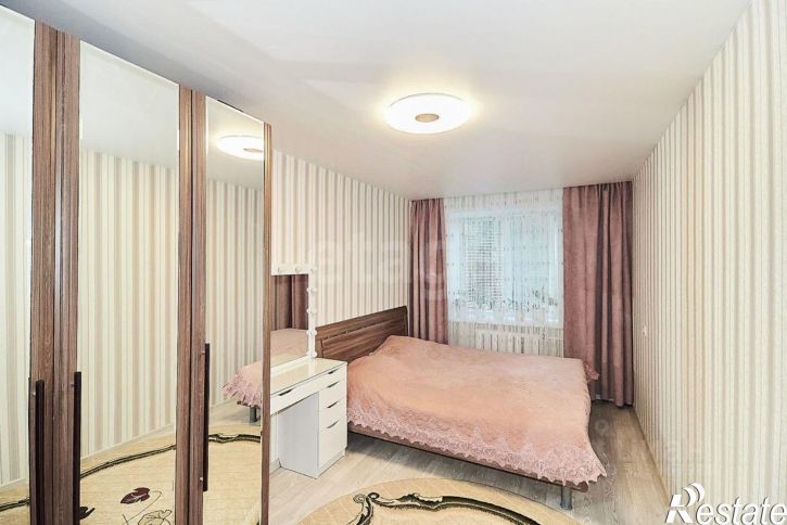 3-комн квартира ул Маршала Захарова, 7,  д. 7