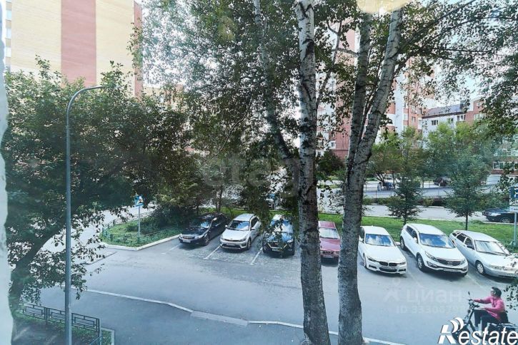 3-комн квартира ул Маршала Захарова, 7,  д. 7