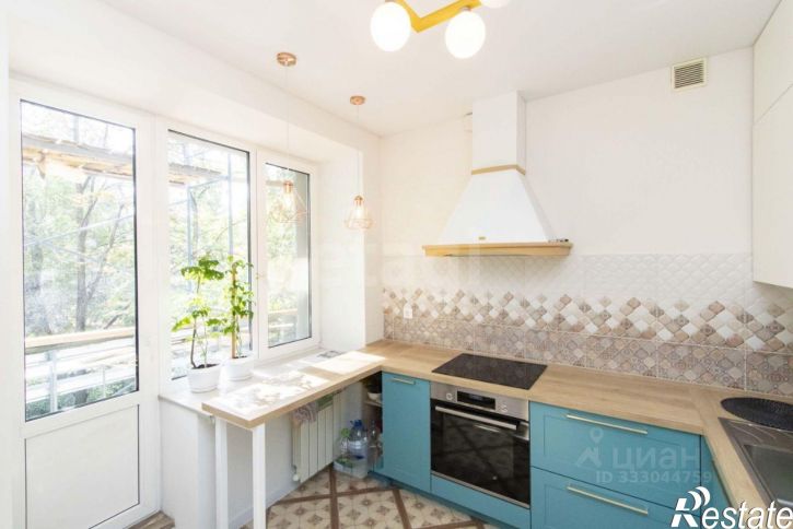 4-комн квартира ул Хохрякова, 83,  д. 83