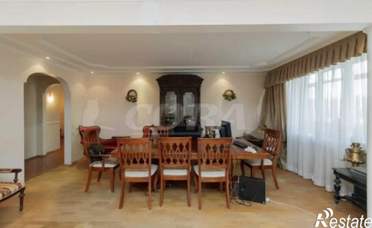 5-комн квартира ул Монтажников, 19,  д. 19