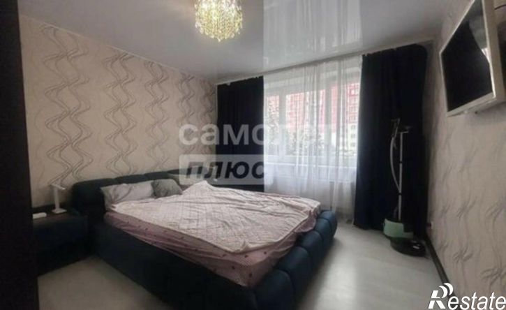 3-комн квартира ул Кремлевская, 110 3,  д. 110 3,  к. 3