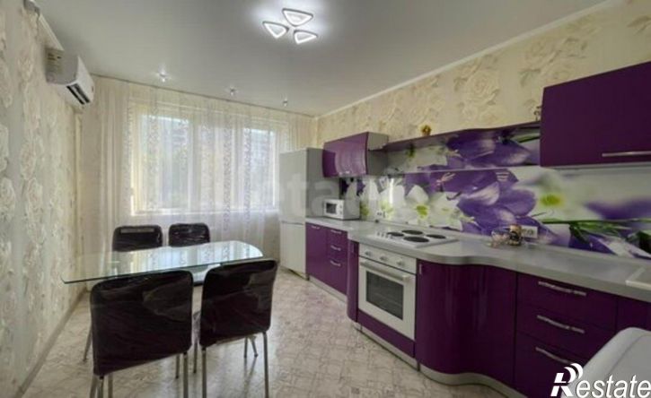 2-комн квартира ул Мельникайте, 122,  д. 122