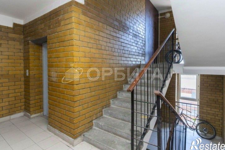 2-комн квартира ул Энергостроителей, 11,  д. 11