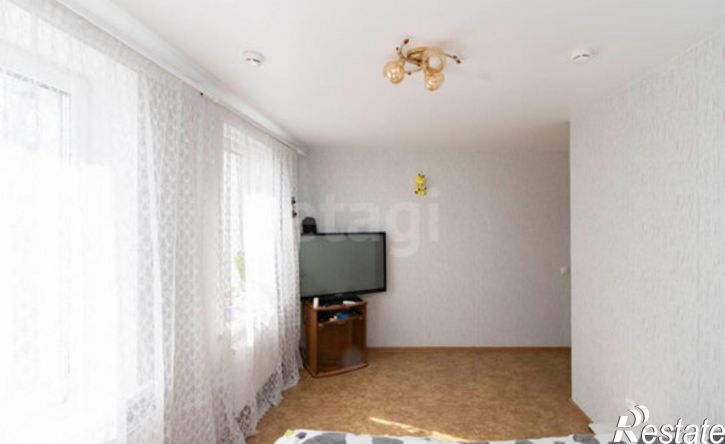 2-комн квартира ул Республики, 204 13,  д. 204 13,  к. 13