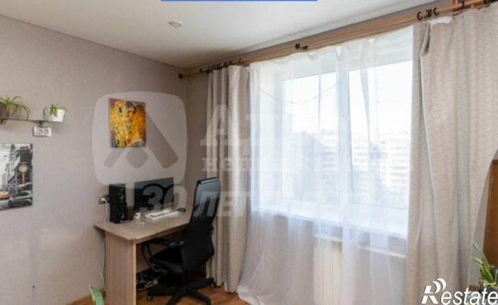 2-комн квартира Тюмень, 6-й микрорайон, улица Валерии Гнаровской, 10