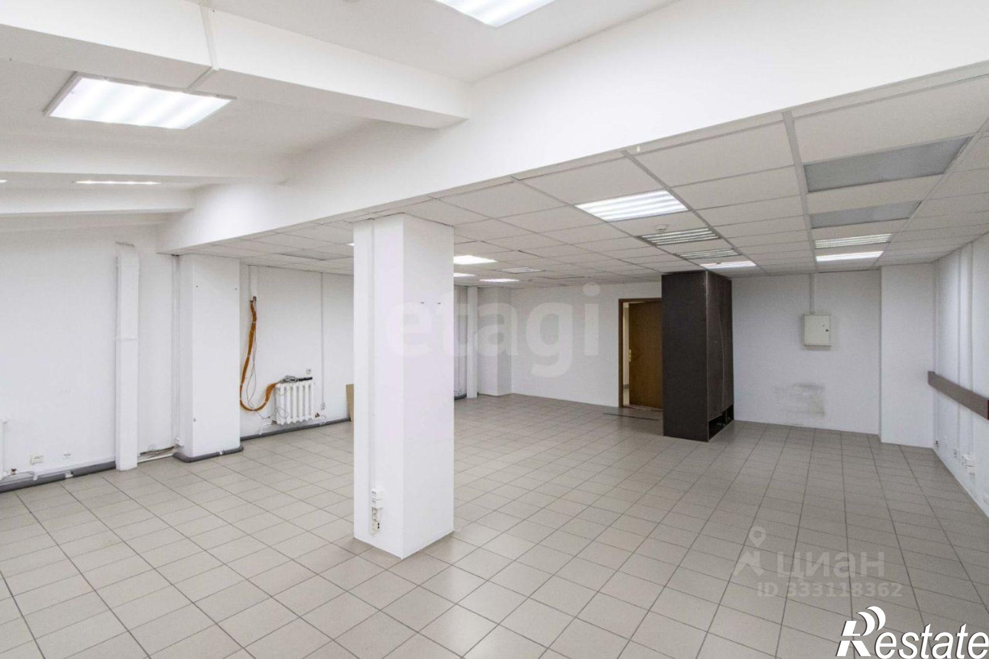 Купить офис, помещение под офис за 8 920 710 рублей на ул Кирова, 40/33