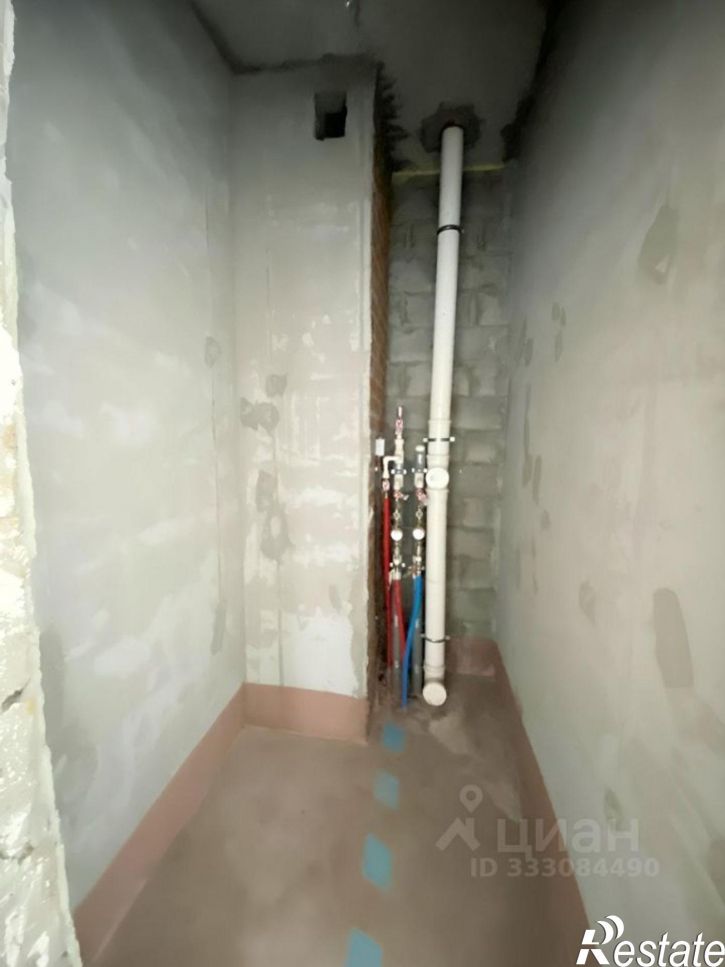 3-комн квартира ул Молодогвардейцев, 4,  д. 4