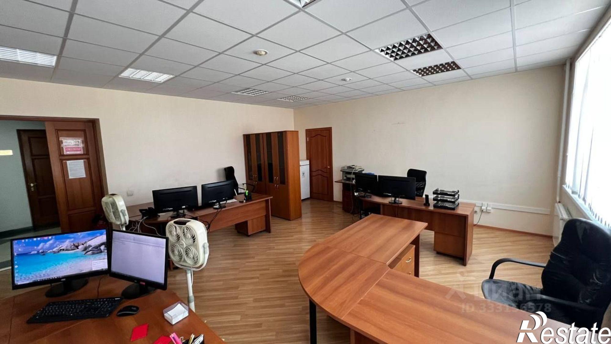 Сдать офис, помещение под офис за 14 000 рублей на ул Республики, 209