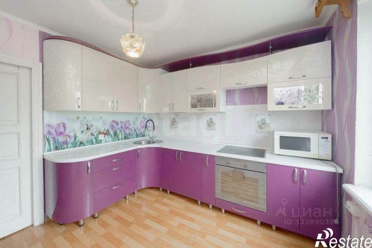 3-комн квартира ул Моторостроителей, 10,  д. 10