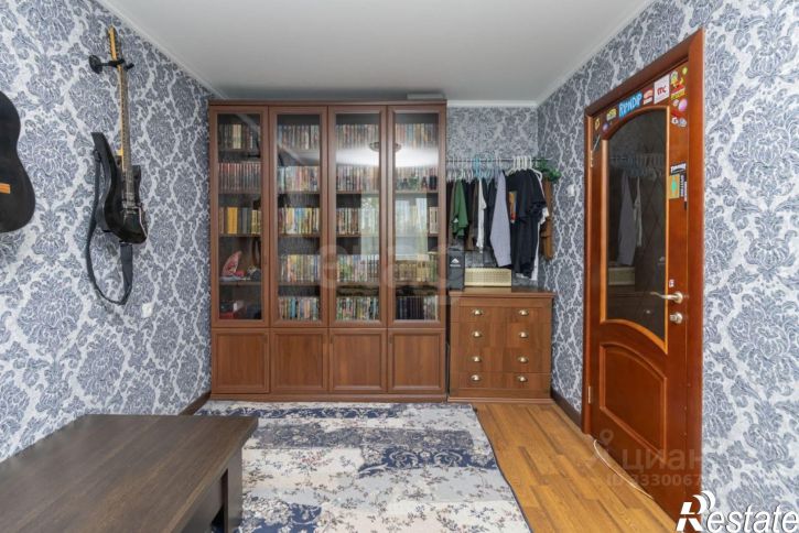 3-комн квартира ул Мусоргского, 38,  д. 38
