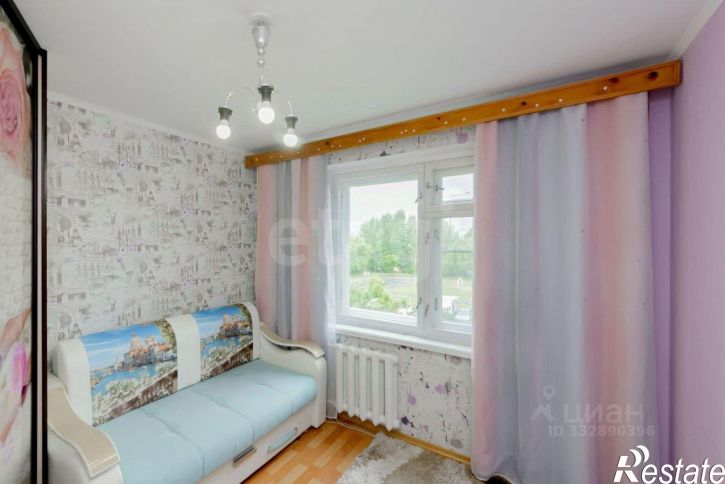 3-комн квартира ул Моторостроителей, 10,  д. 10