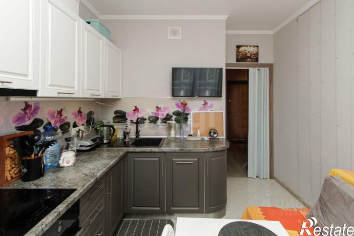 2-комн квартира ул Бакинских Комиссаров, 3,  д. 3