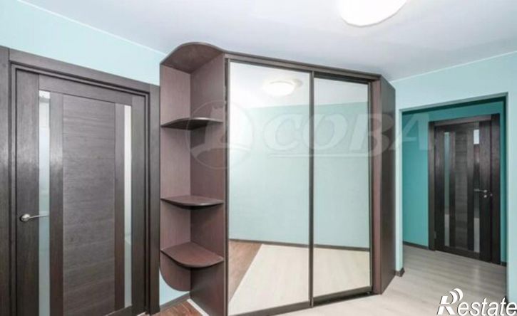 3-комн квартира ул Кремлевская, 110 2,  д. 110 2,  к. 2