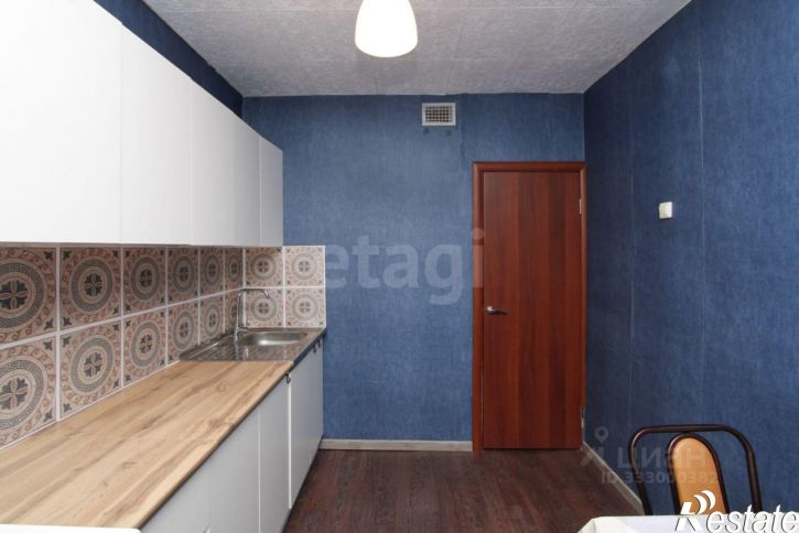 3-комн квартира ул Домостроителей, 4а,  д. 4а