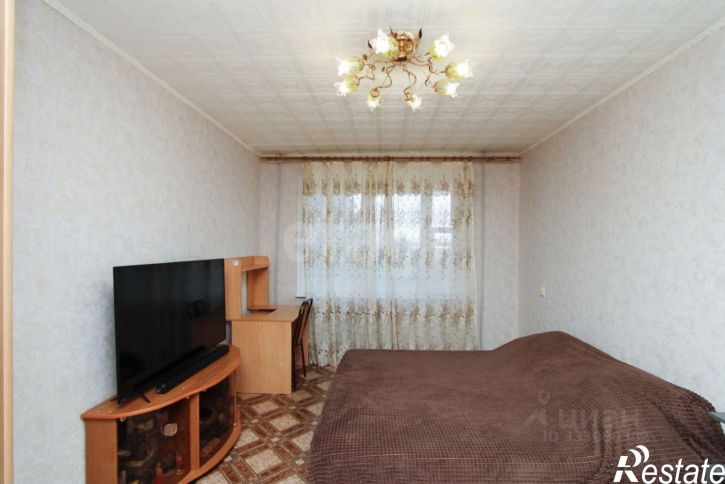 3-комн квартира ул Домостроителей, 4а,  д. 4а