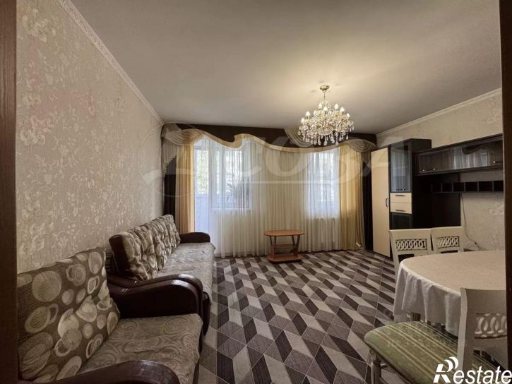 4-комн квартира ул Карла Маркса, 8,  д. 8