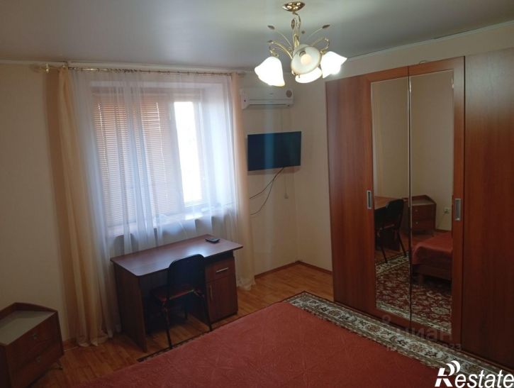 2-комн квартира ул Радищева, 27 1,  д. 27 1,  к. 1