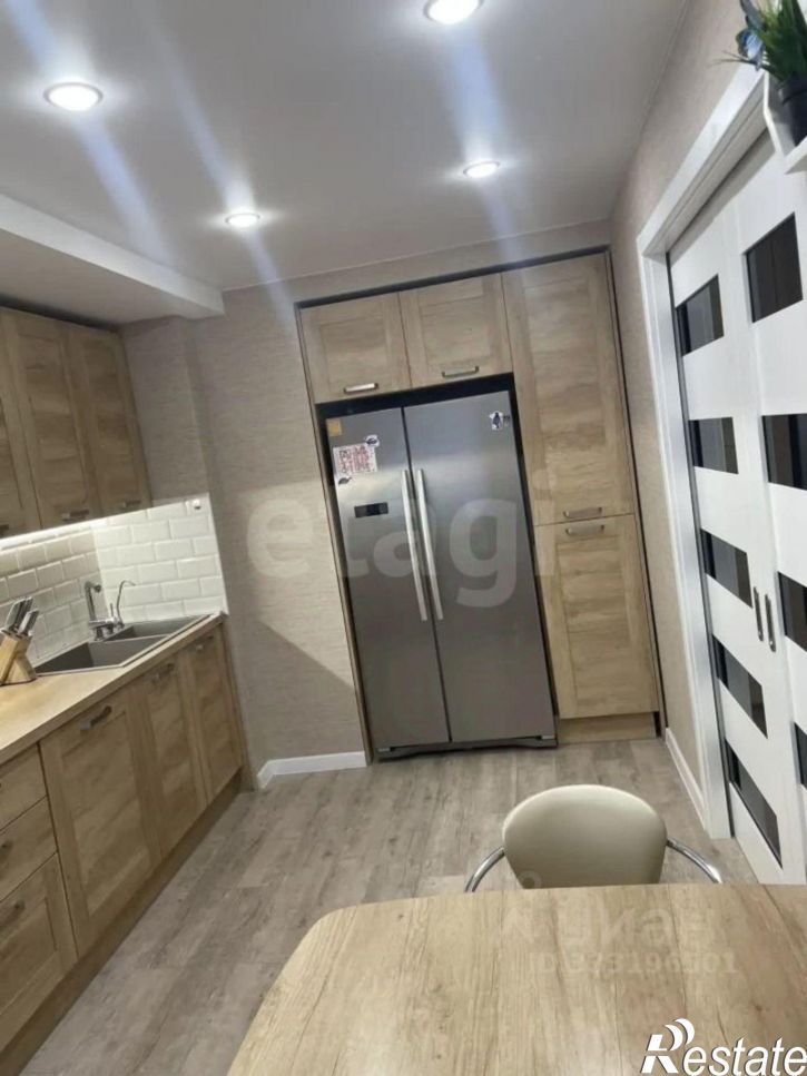 3-комн квартира ул Монтажников, 61,  д. 61
