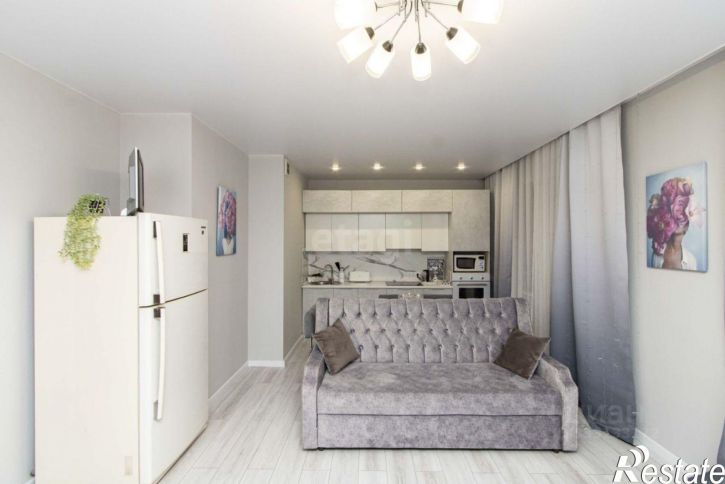 3-комн квартира ул Мельникайте, 32,  д. 32