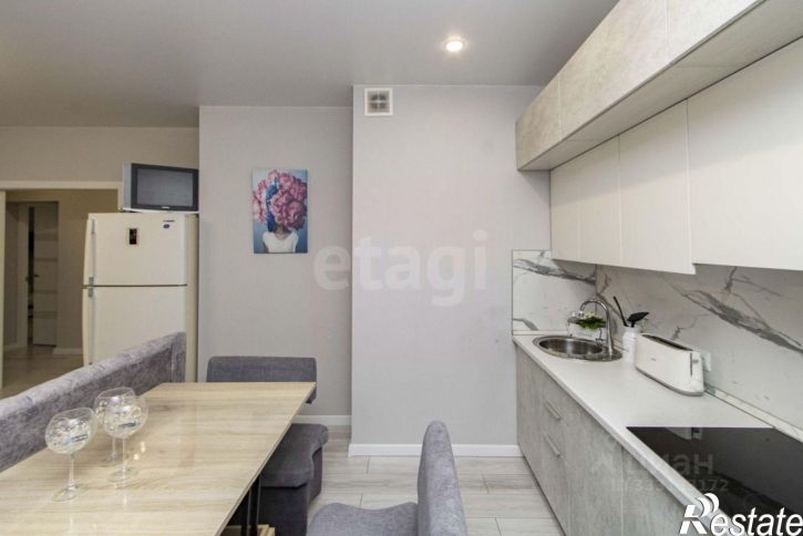 3-комн квартира ул Мельникайте, 32,  д. 32