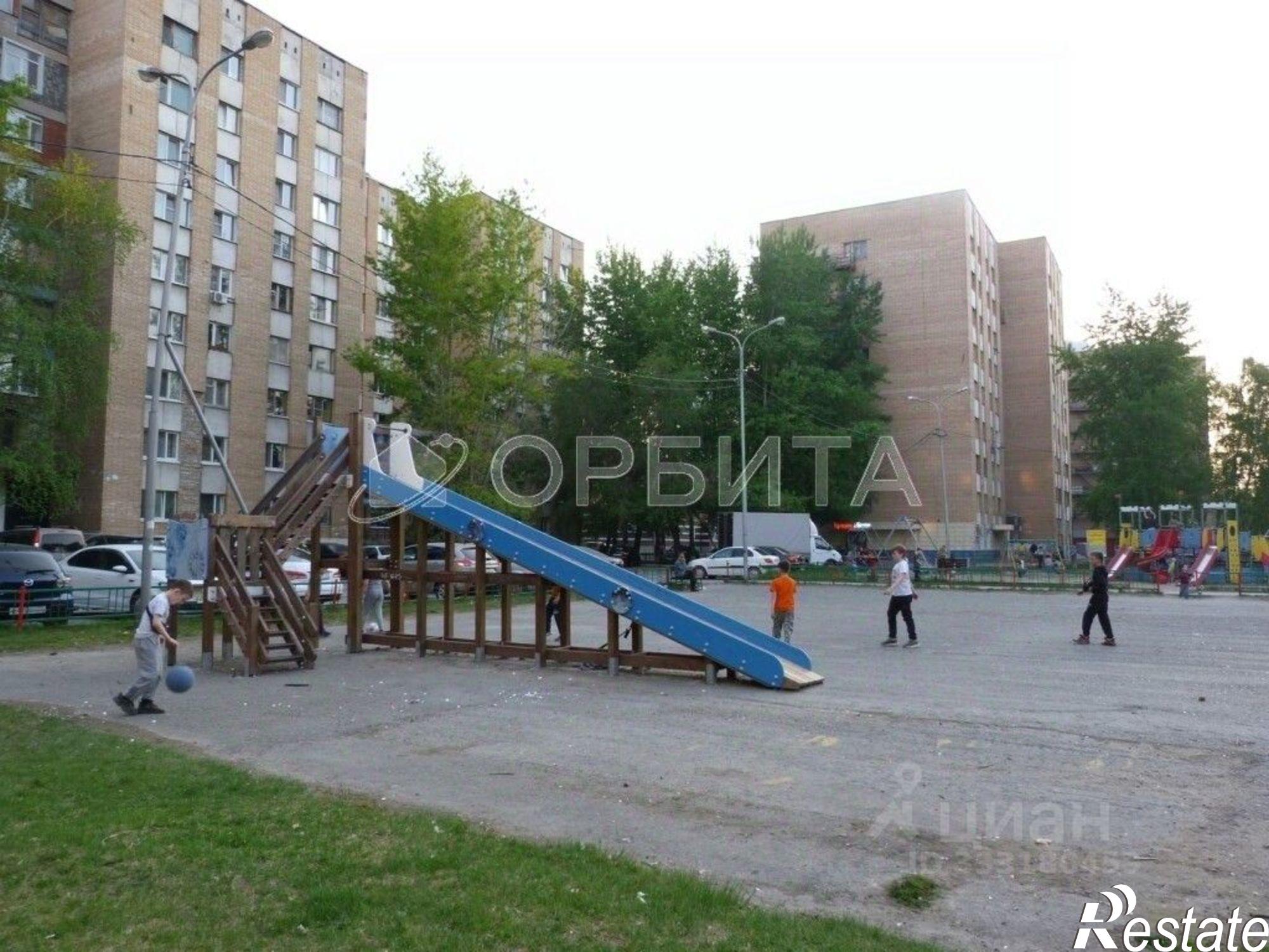 Купить комнату за 2 000 000 рублей на ул Республики, 218