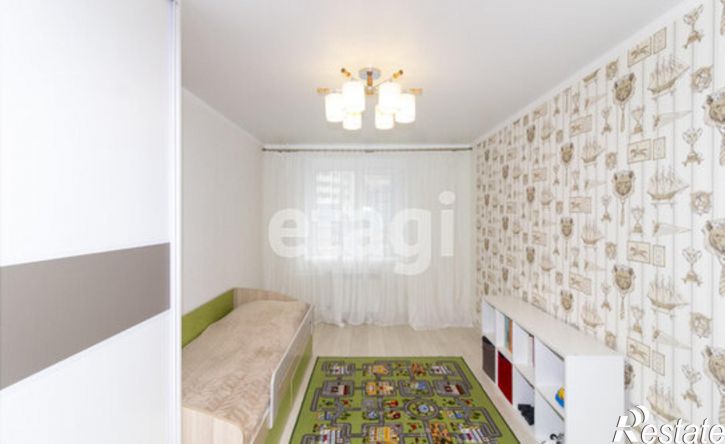 2-комн квартира ул Кремлевская, 102,  д. 102