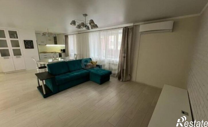 2-комн квартира ул Кремлевская, 102,  д. 102