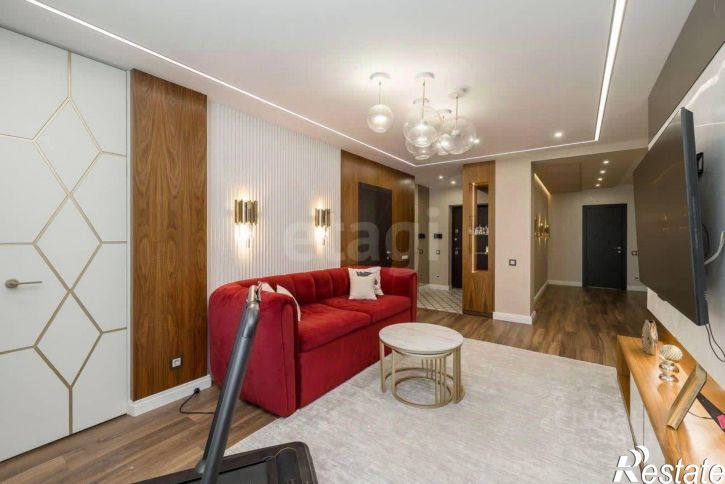 3-комн квартира ул Федюнинского, 64,  д. 64